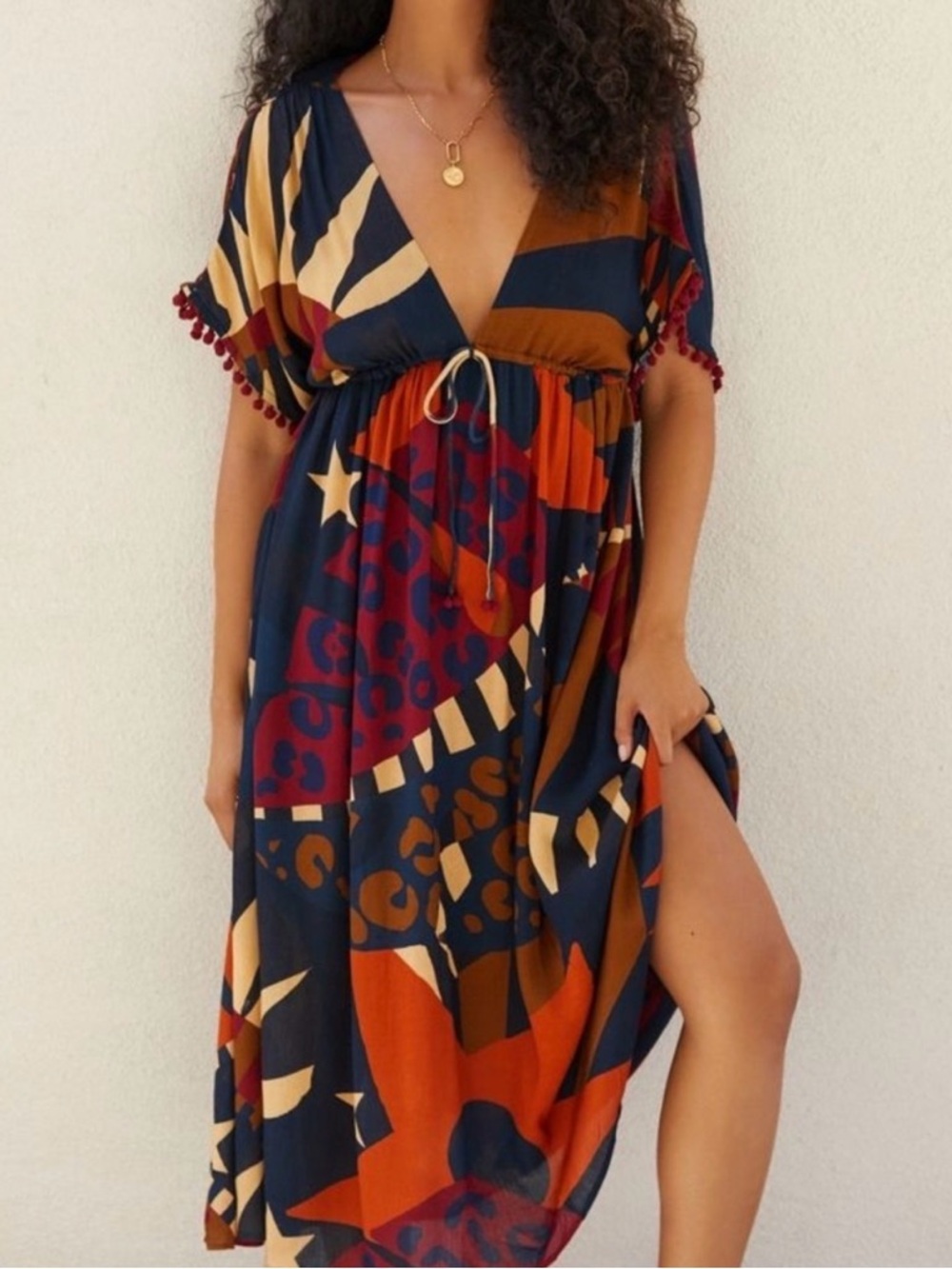 Anthropologie Farm Rio Short-Sleeve V-Neck Cover-Up
Midi Dress